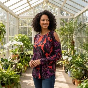 NWT Latimer Gibson Exotic Jungle Sz L Red and Purple Floral Open Shoulder Top
